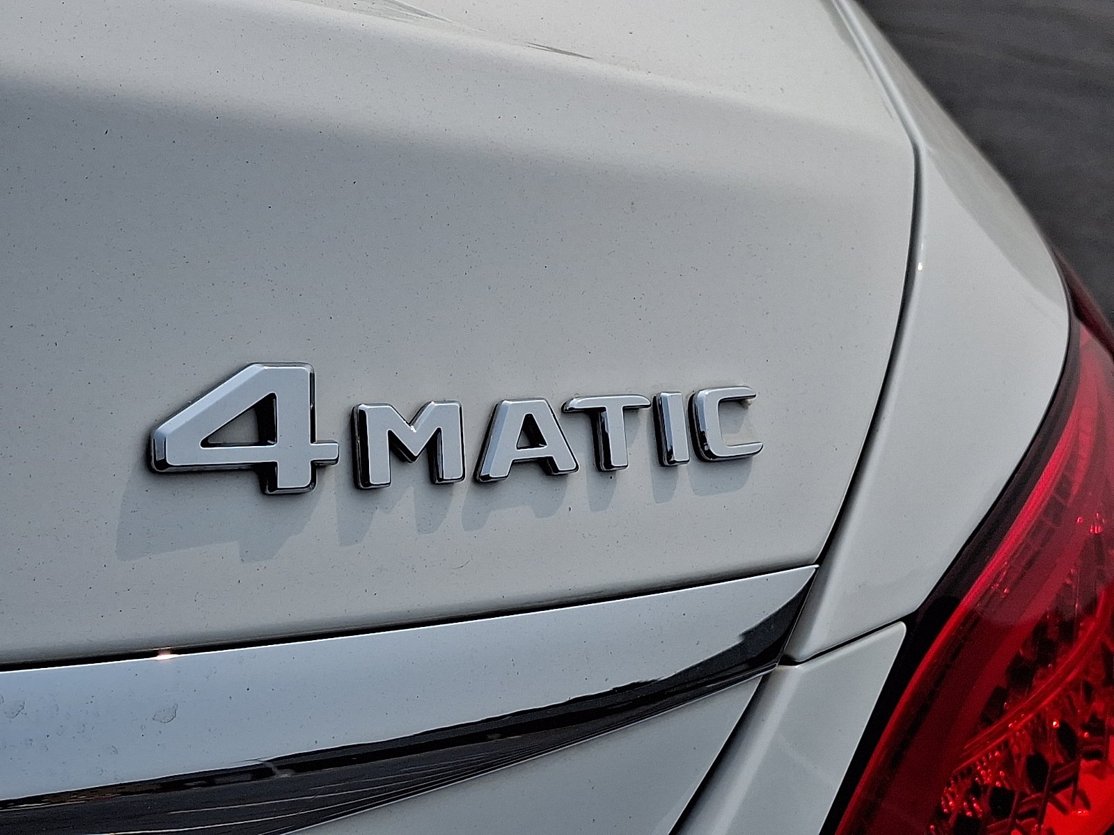 Certified Used 2021 Polar White - 149 Mercedes-Benz 4MATIC® Sedan image 31