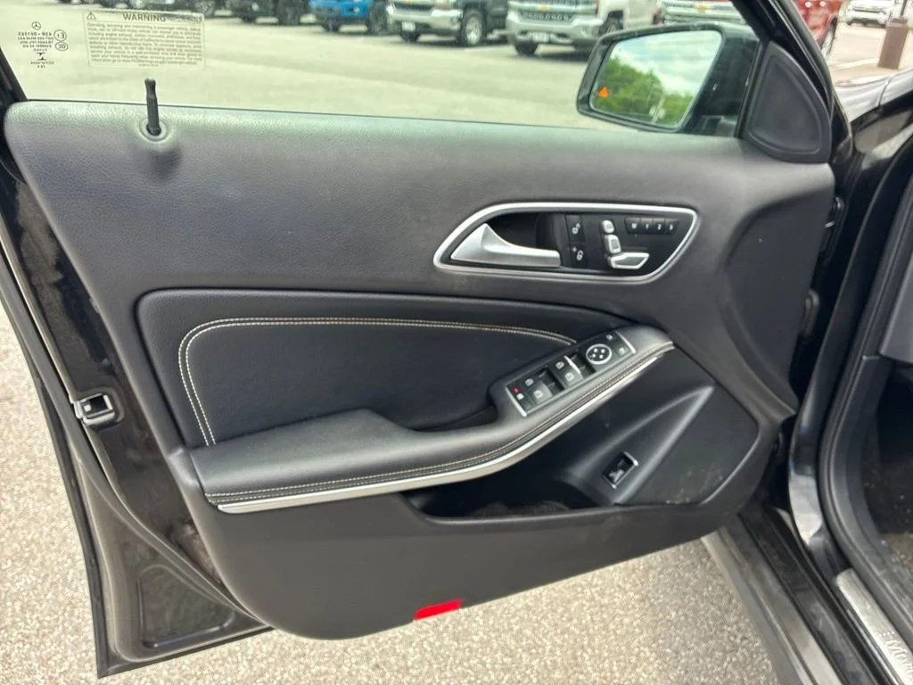 Used 2019  Mercedes-Benz GLA 250 image 20