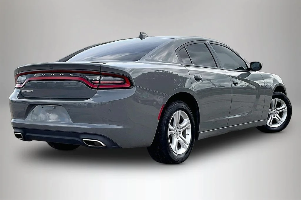 Certified Used 2023 Gray Dodge SXT image 5
