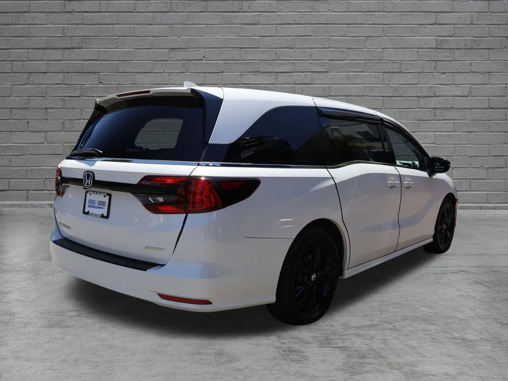 Certified Used 2024 Platinum White Pearl Honda Sport image 3