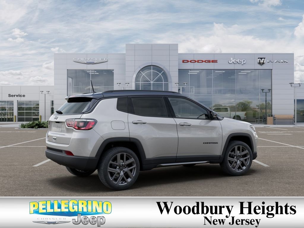 2025 Jeep Compass Limited - Photo 4