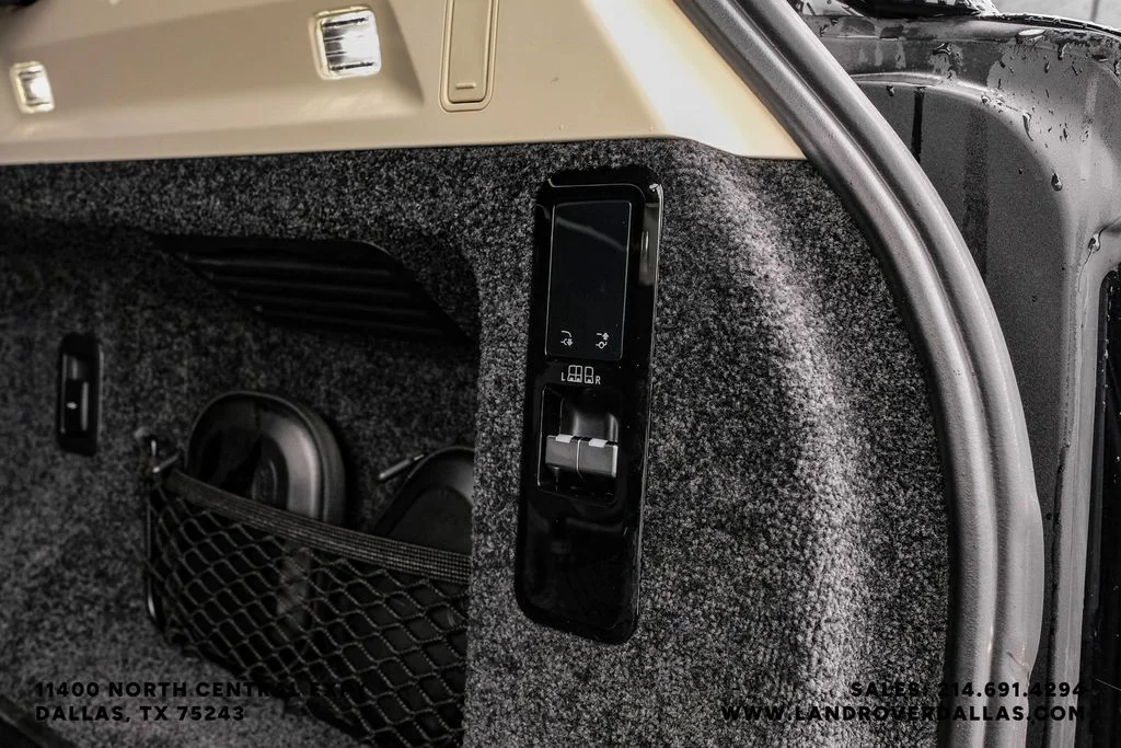 Certified Used 2025 Black Land Rover SE image 59