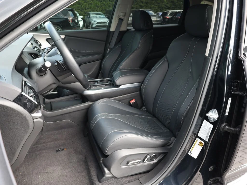 Used 2025 Black Acura Technology Package image 22