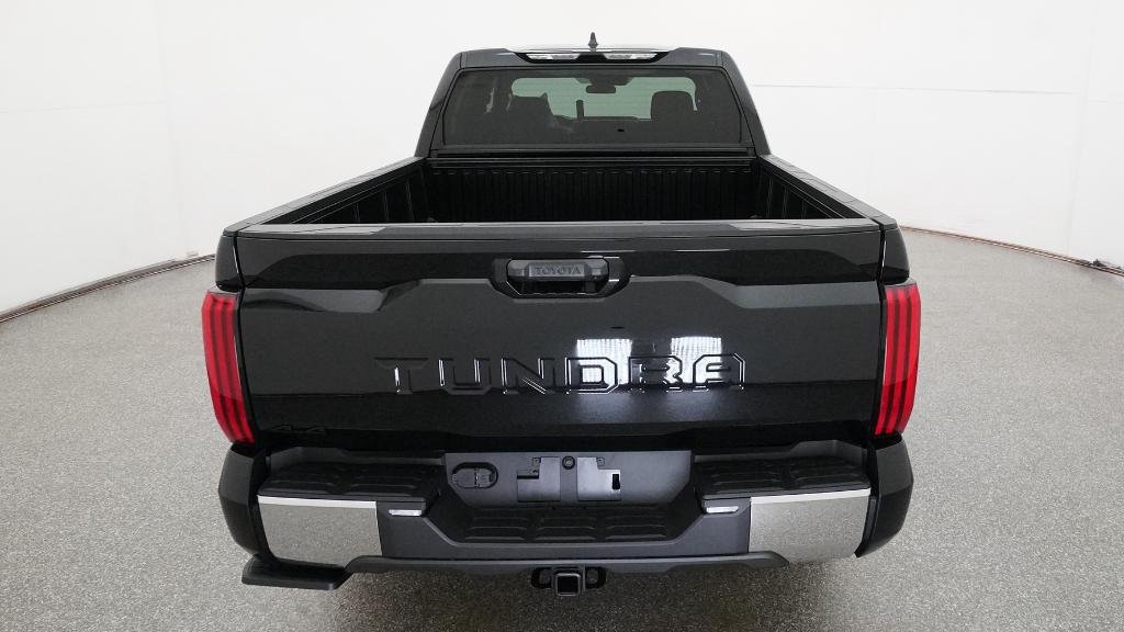 New 2026 Midnight Black Metallic Toyota SR5 image 10