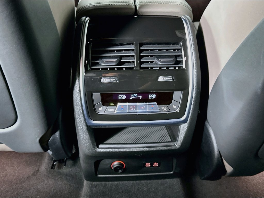 Certified Used 2025 Toronto Red Metallic BMW Competition image 26