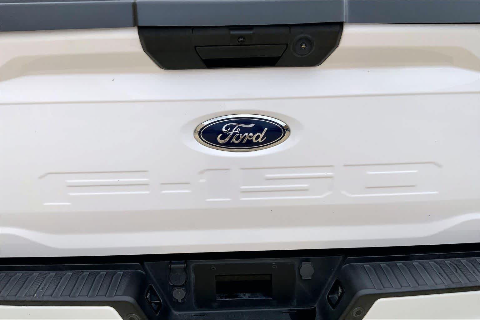 Used 2021 Oxford White Ford XLT image 32