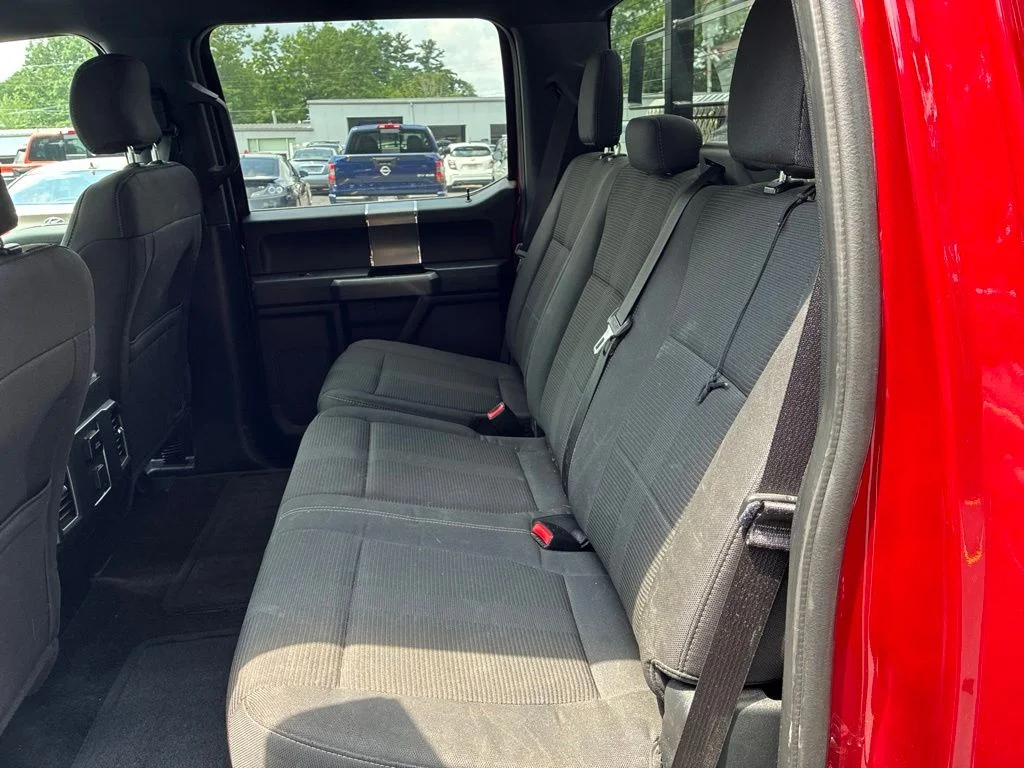 Used 2016 Red Ford XLT image 22