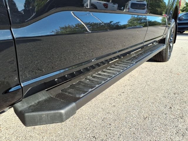 Used 2024 Black Ford XLT image 10