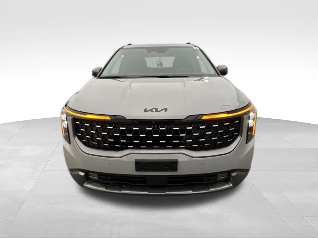 Used 2026  Kia  image 9
