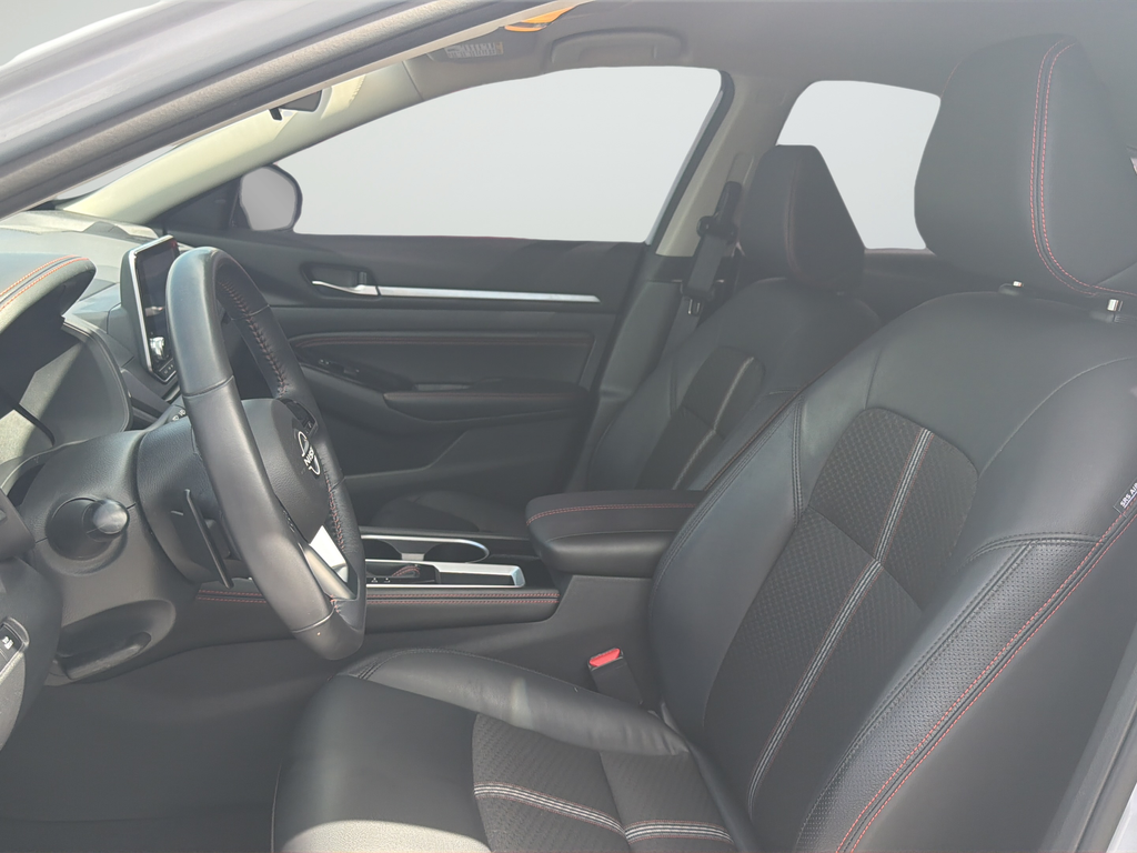 Used 2023 Pearl Nissan 2.5 SR image 30