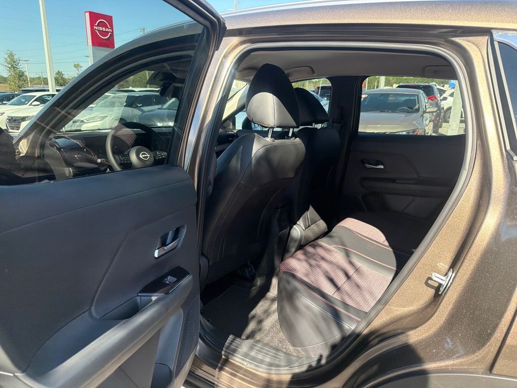 New 2026 Nissan Kicks SR 4D Sport Utility