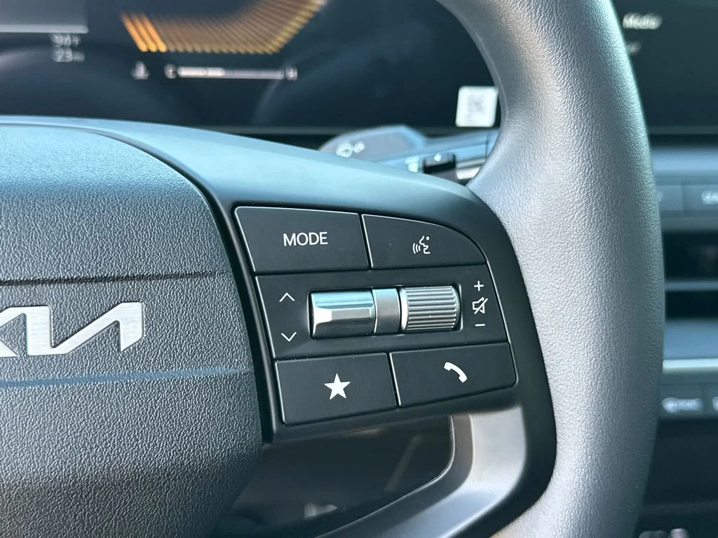New 2026 Gray Kia LXS image 26