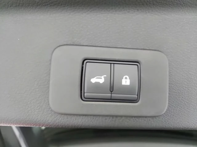 Used 2026 Gray Nissan Platinum image 56