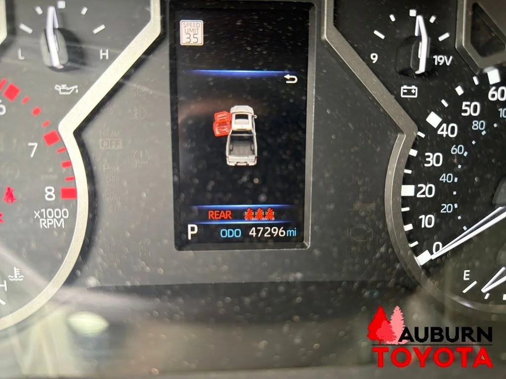Used 2023 Green Toyota Limited image 17