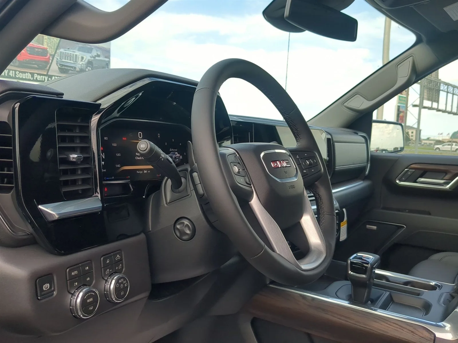 New 2026 Onyx Black GMC SLT image 34