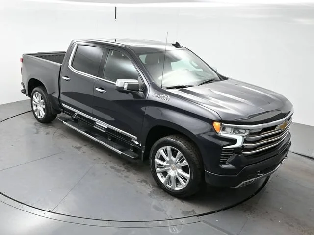 Used 2022 Dark Ash Metallic Chevrolet High Country image 33