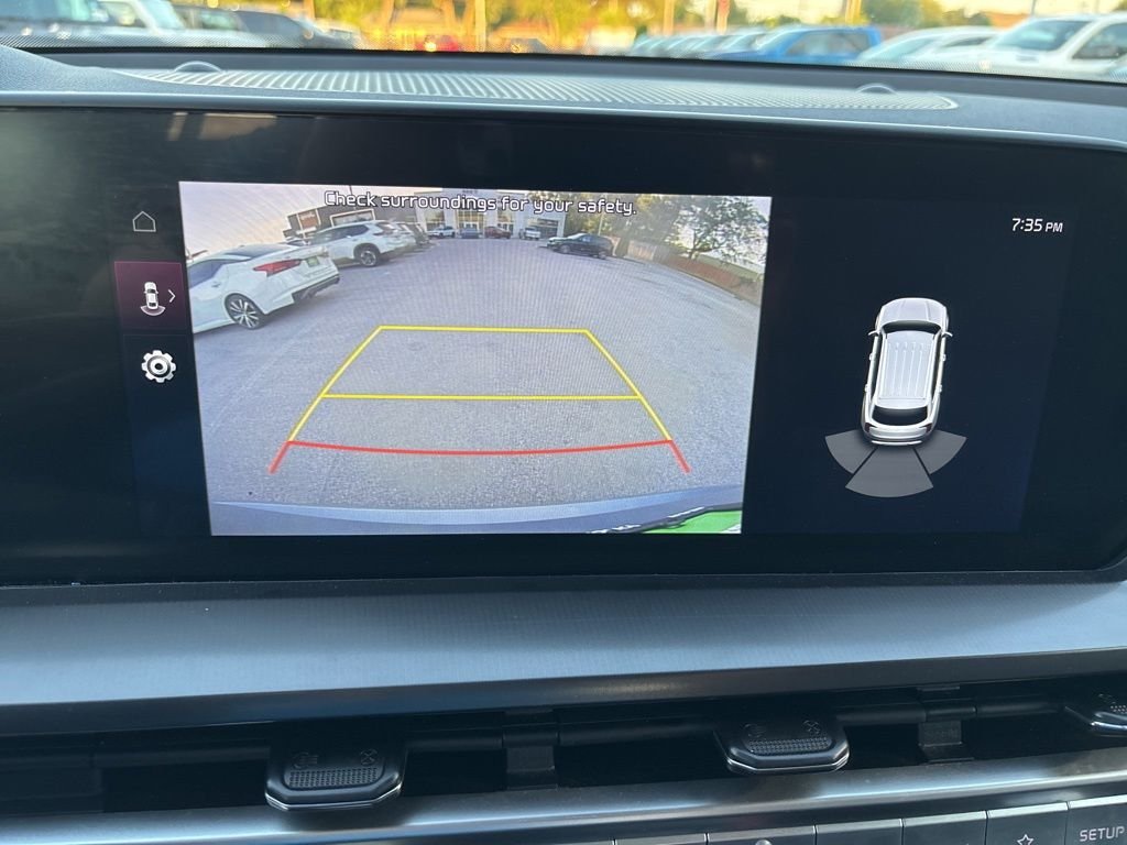 Used 2025 Silver Kia S image 26