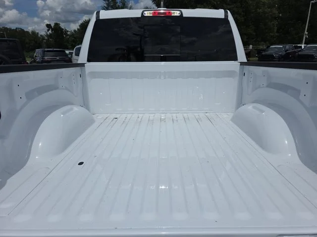 2026 RAM 1500 Laramie - Photo 9
