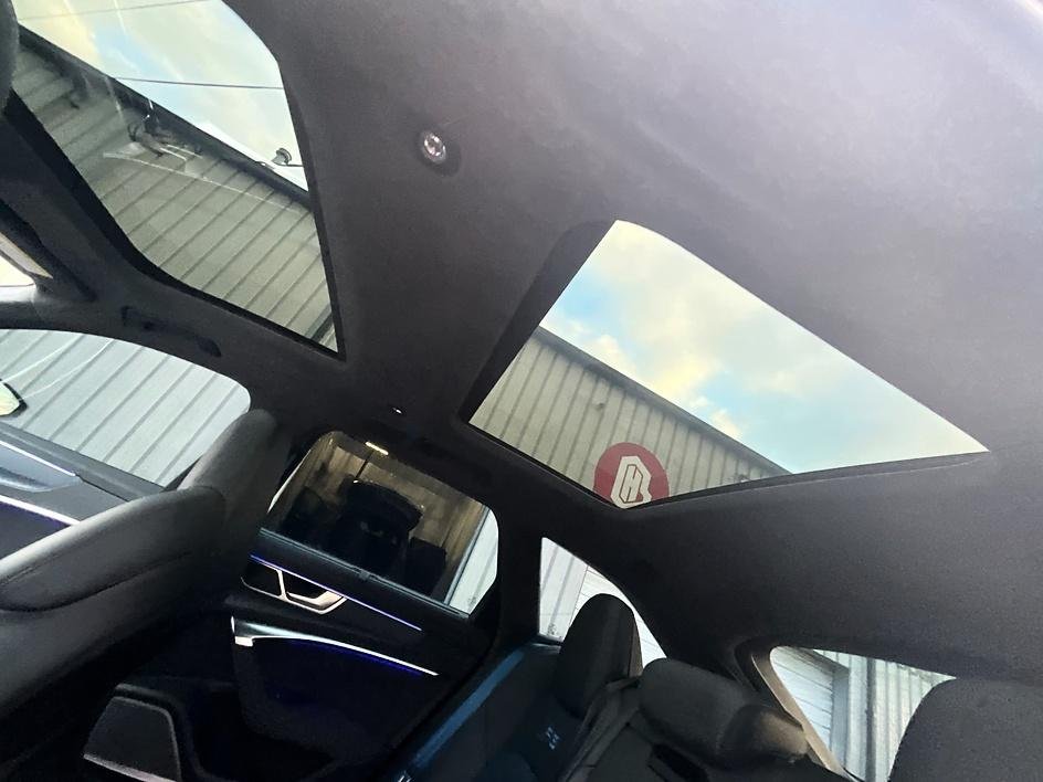 2025 Audi RS 6 Avant Base - Photo 28