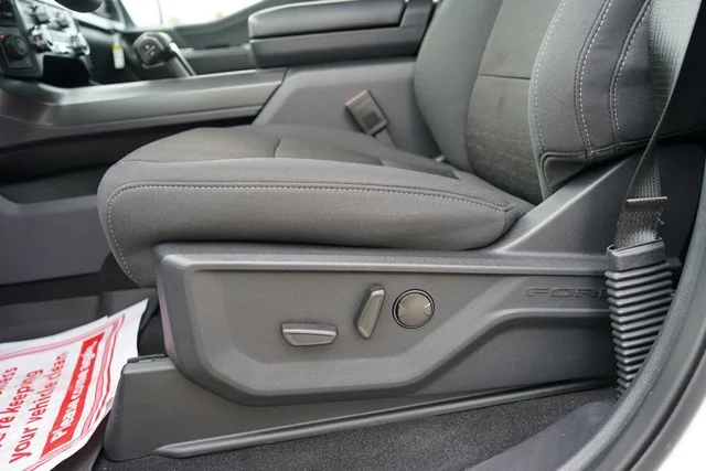 Used 2024 White Ford XLT image 12