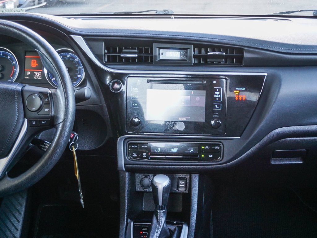 Used 2018 Silver Toyota LE image 16