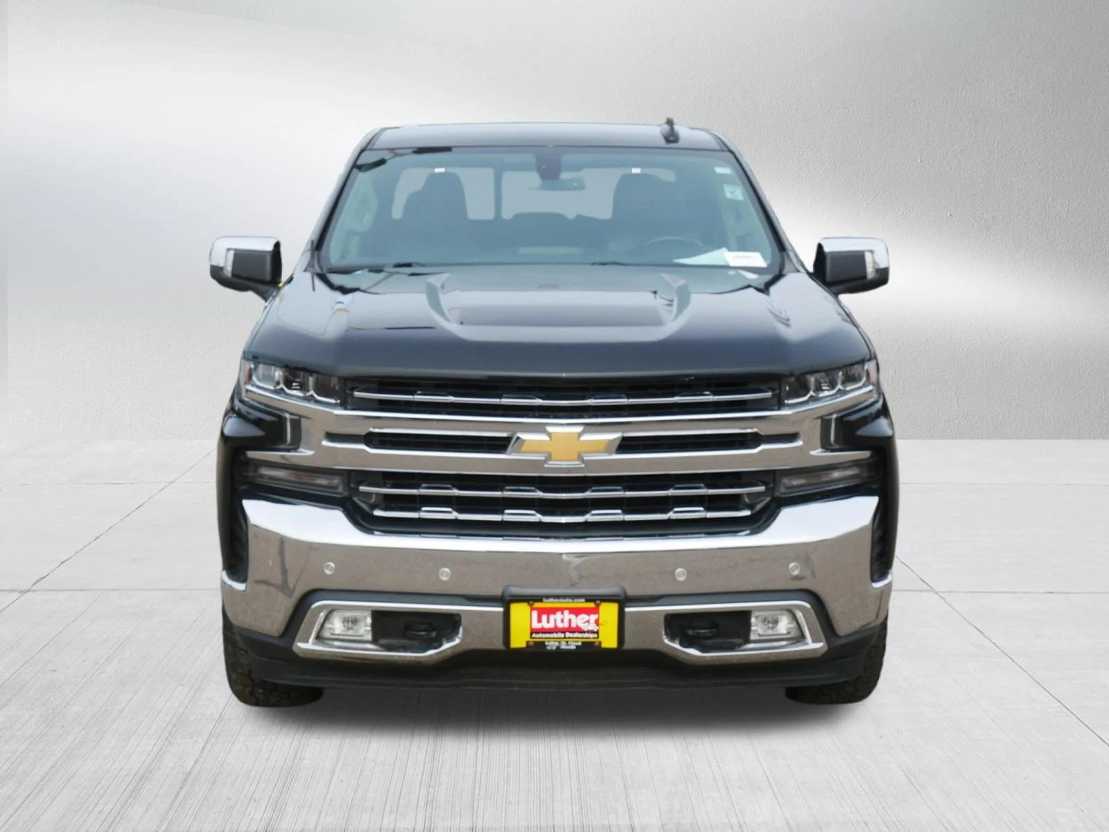 Used 2019 Chevrolet Silverado 1500 LTZ with VIN 1GCUYGED6KZ122682 for sale in Coon Rapids, Minnesota