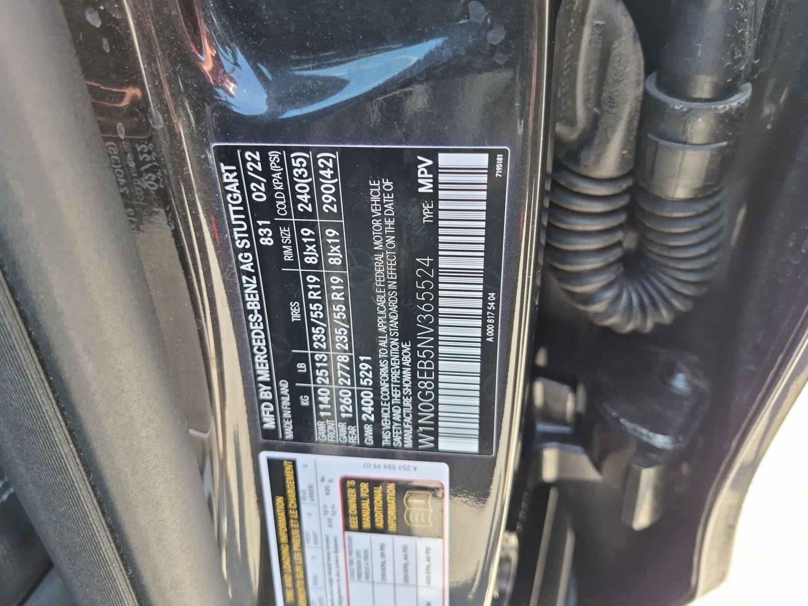 Certified Used 2022 Graphite Grey Metallic Mercedes-Benz GLC 300 image 40