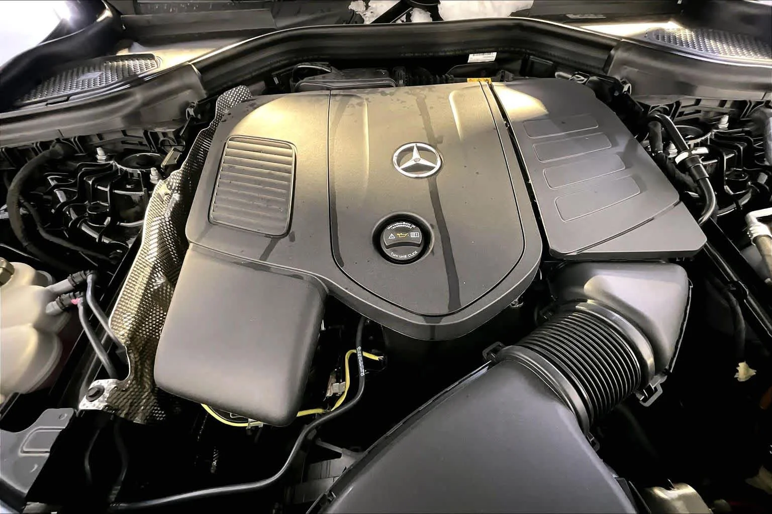 New 2026 040/Black Mercedes-Benz GLC 300 image 14
