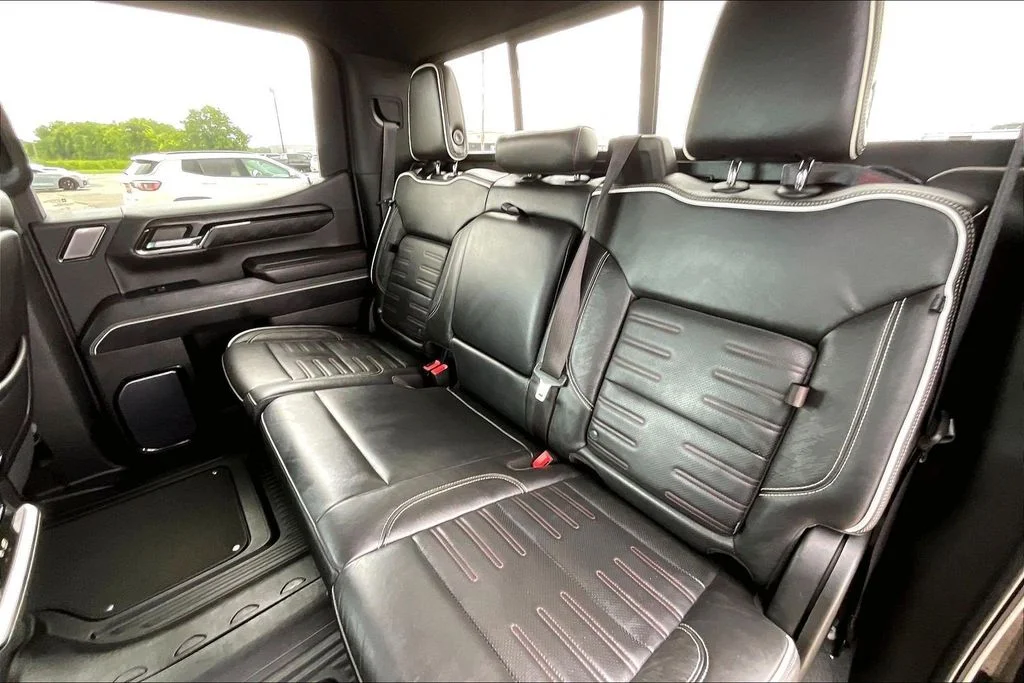 Used 2022 Black GMC AT4X image 19