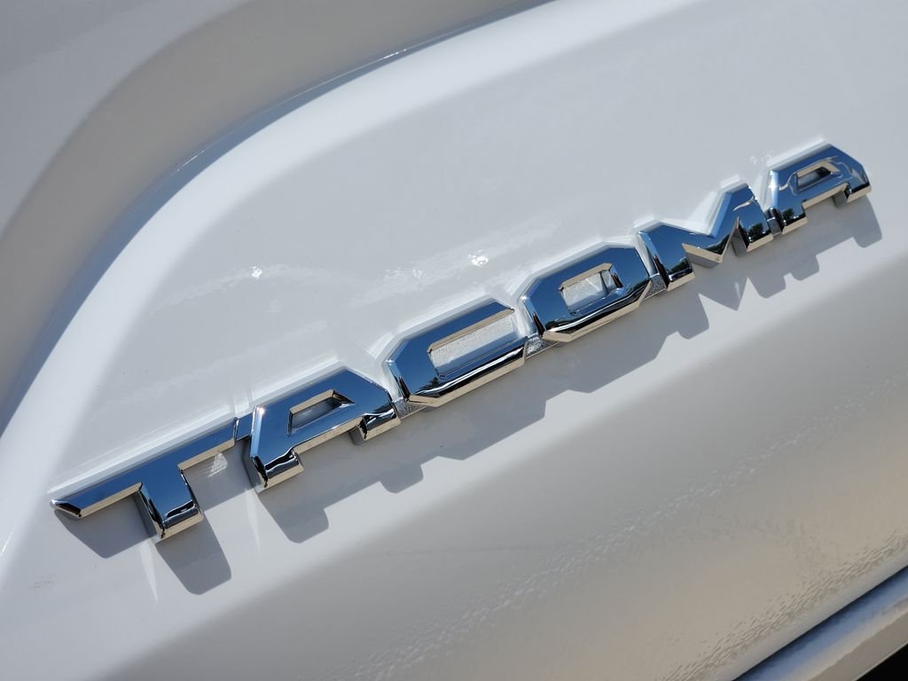 New 2026 Ice Cap Toyota  SR5 image 7