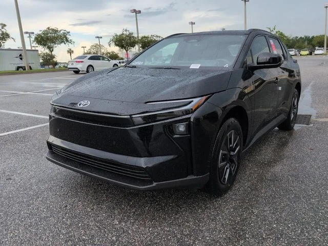 New 2026 Midnight Black Metallic Toyota XLE image 8