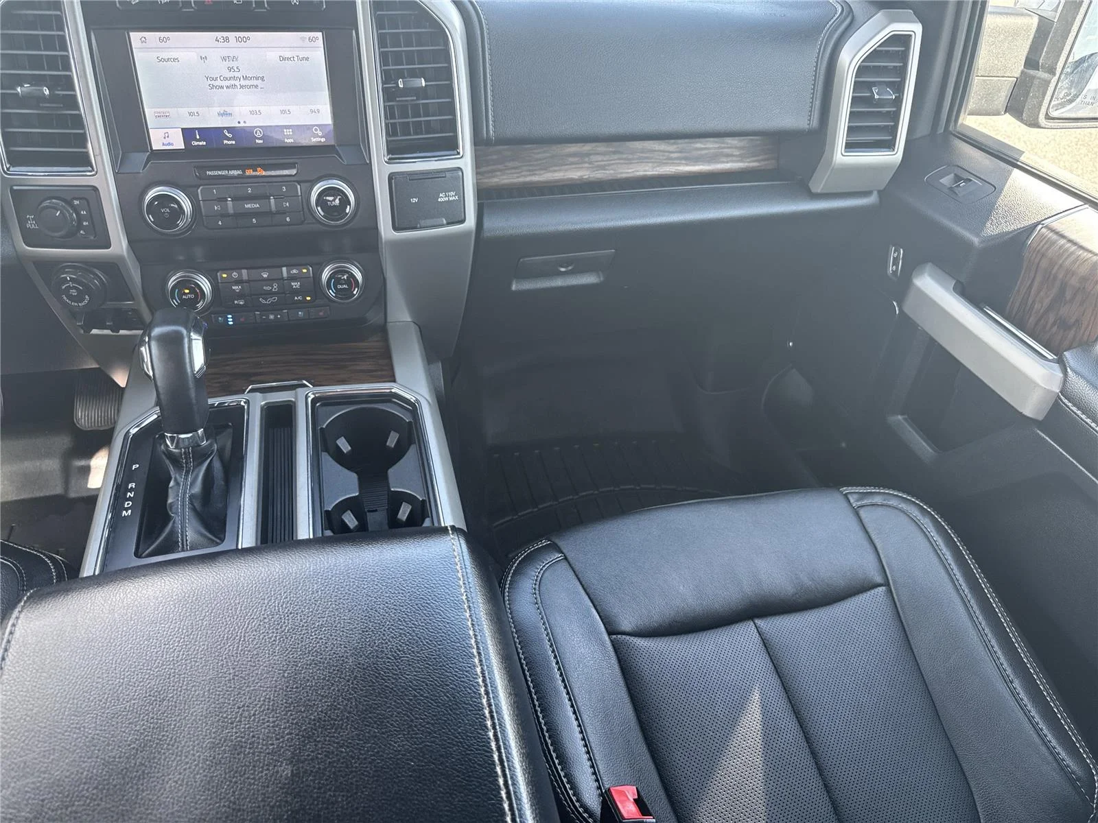 Used 2019 Ingot Silver Ford LARIAT image 16