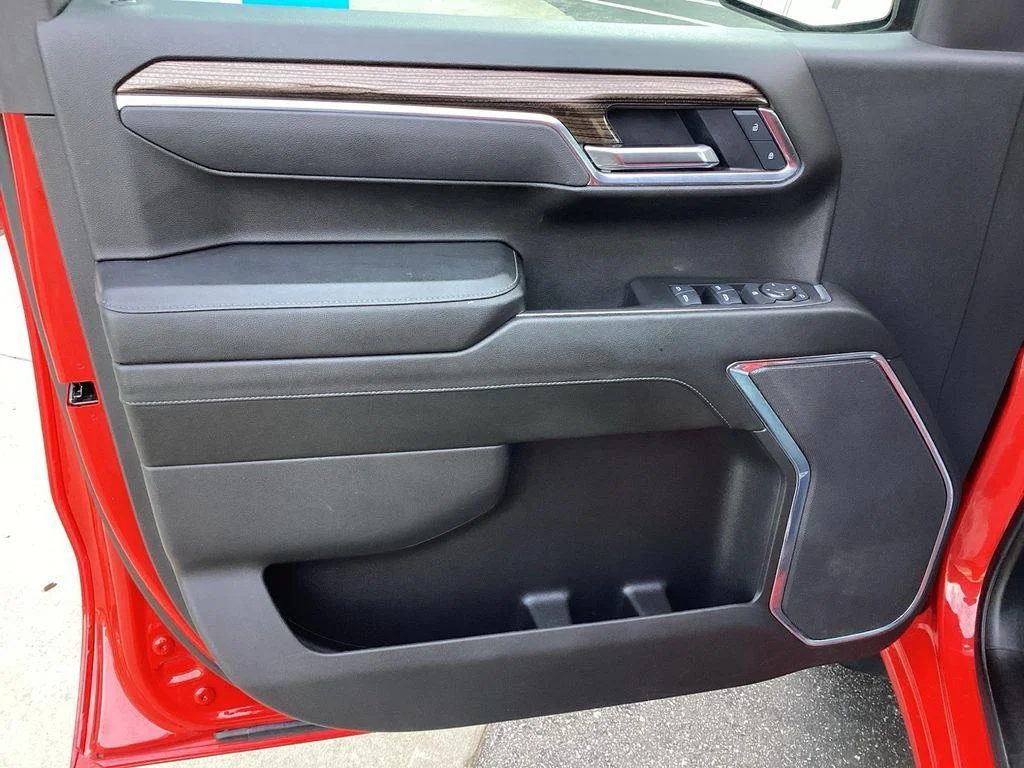 Used 2025 Red Hot Chevrolet LT image 20