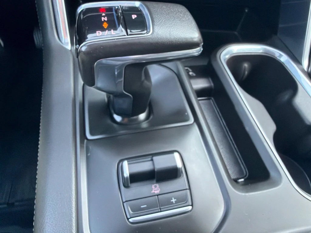 Used 2022 Onyx Black GMC Denali image 22