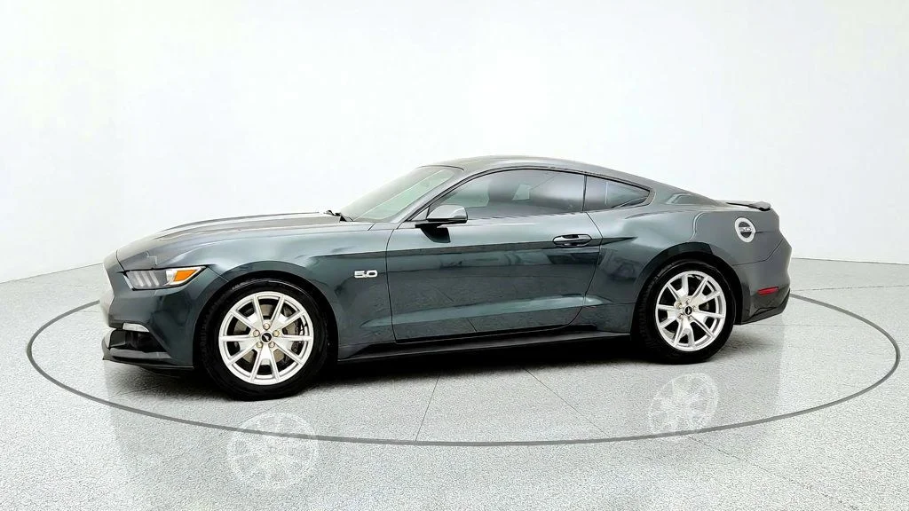 Used 2015 Guard Metallic Ford 2dr Fastback GT image 8