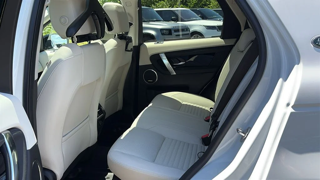 Certified Used 2025  Land Rover S image 20