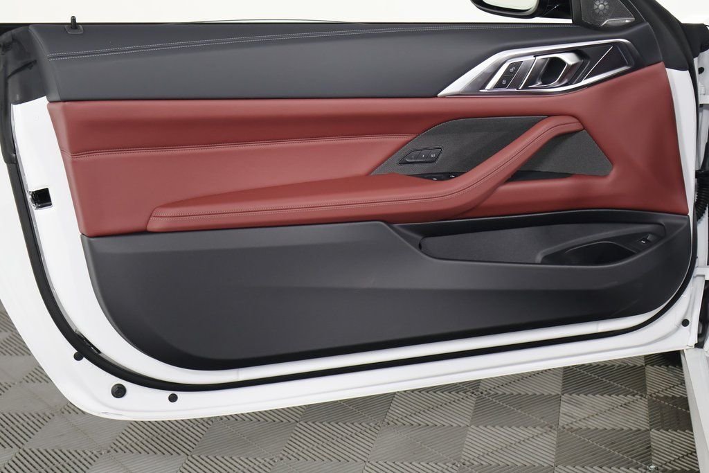 2026 BMW 4 Series M440i - Photo 8