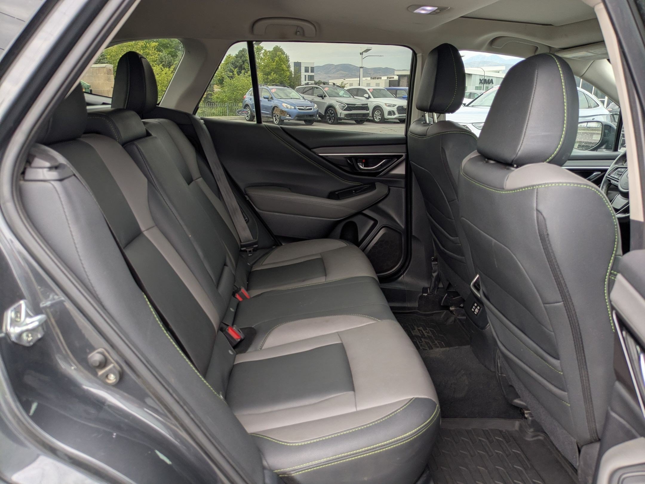 Used 2024 Magnetite Gray Metallic Subaru Onyx Edition image 27