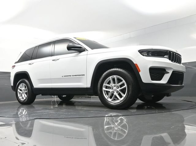 2024 Jeep Grand Cherokee Laredo - Photo 32