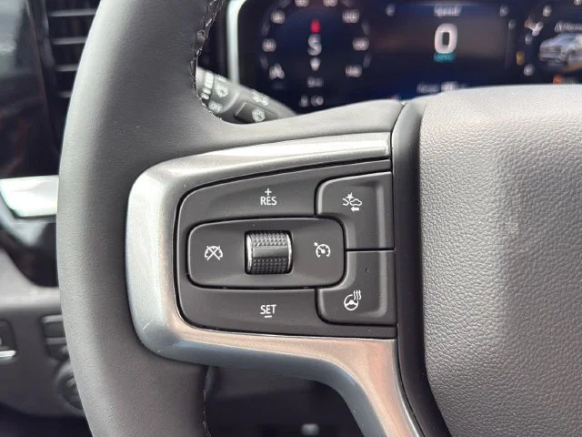 New 2026 Summit White Chevrolet LT image 24