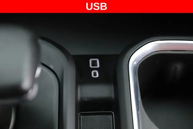 Used 2025 Black GMC Denali Ultimate image 28