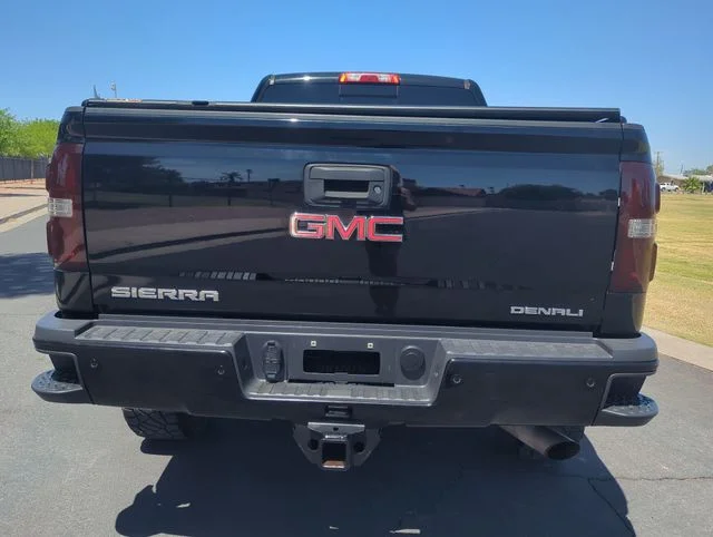 Used 2016 Black GMC Denali image 25