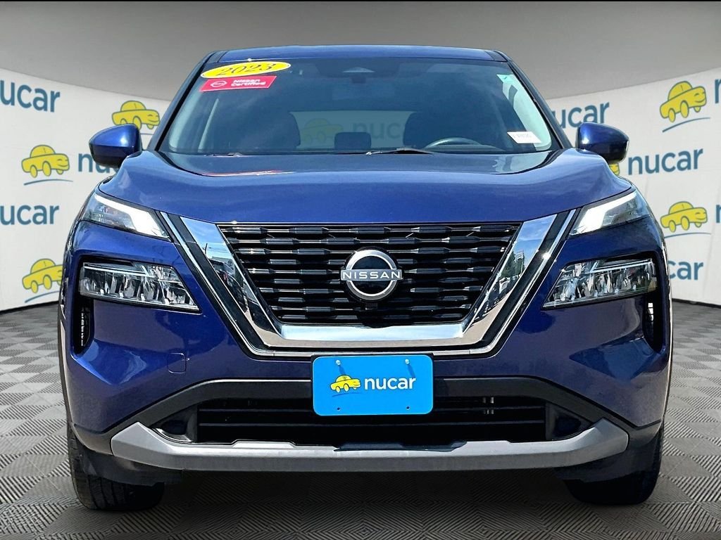Used 2023 Blue Nissan SV image 2