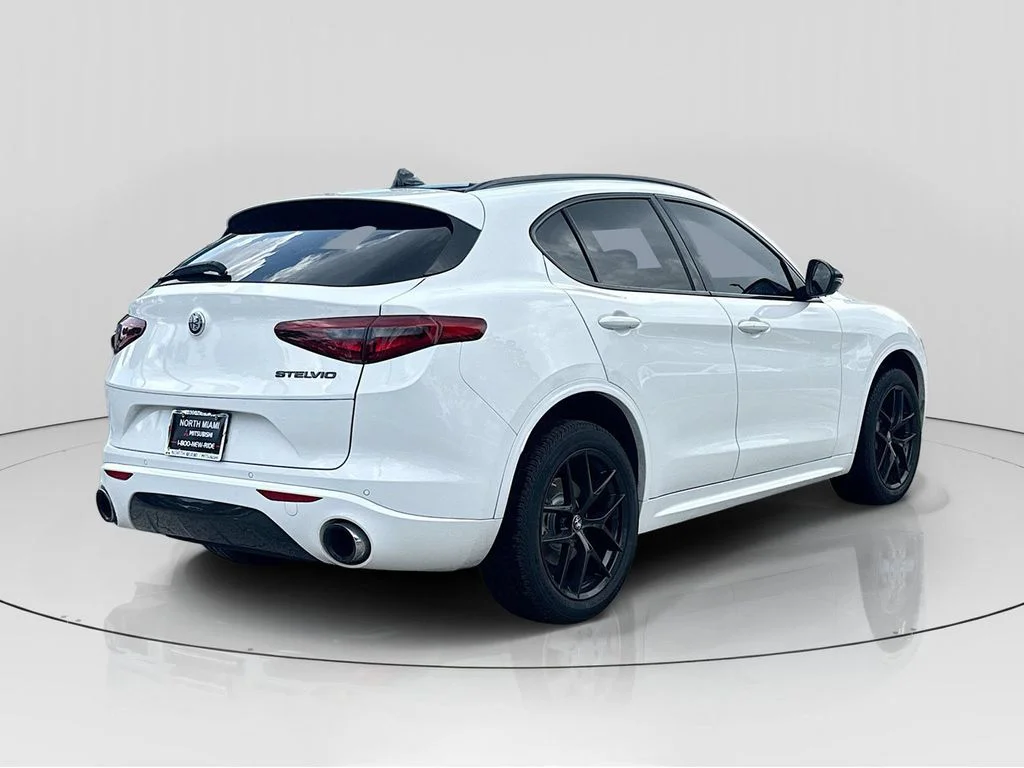 Used 2021 White Alfa Romeo Sprint image 7