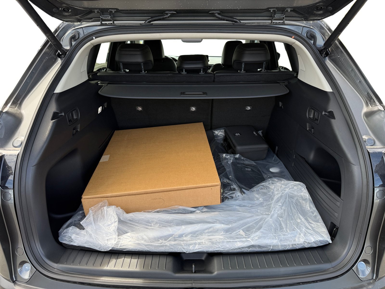 New 2026 Machine Gray Metallic Mazda Premium Plus image 17