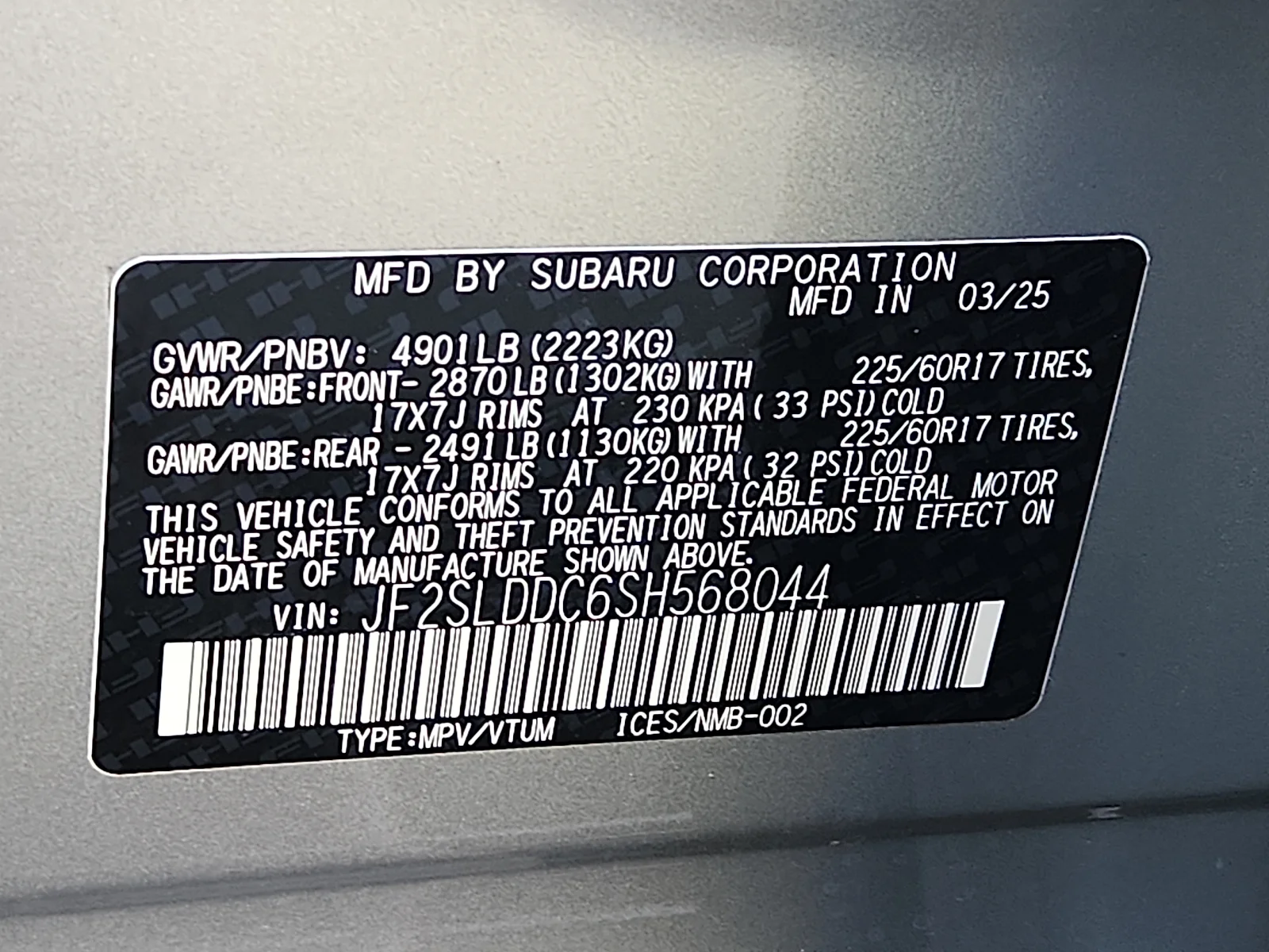 Used 2025 Ice Silver Metallic - ISM Subaru Premium image 26