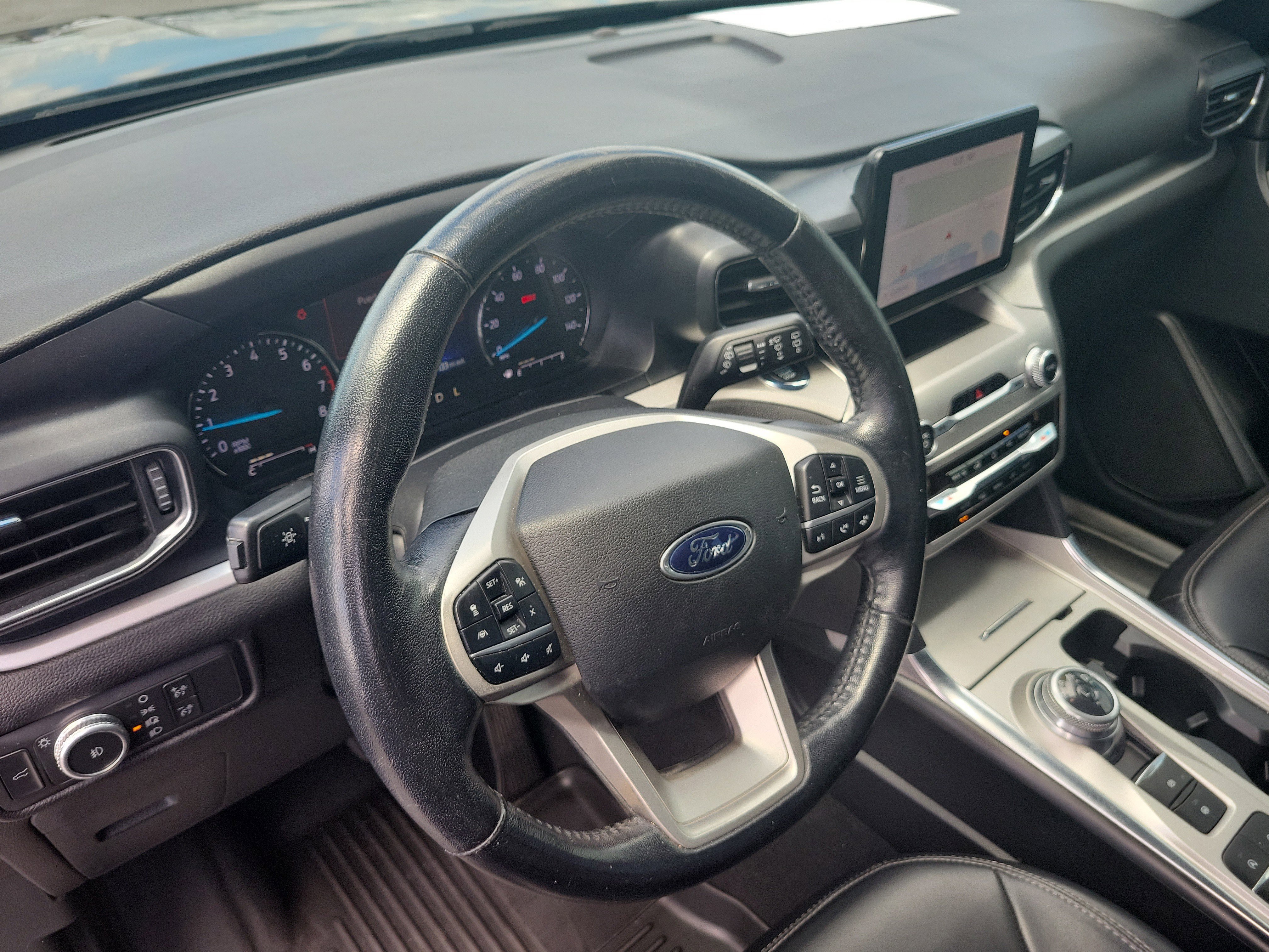 Used 2021 Gray Metallic Ford XLT image 27