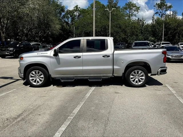 Used 2021 SILVER ICE METALLIC Chevrolet Custom image 4