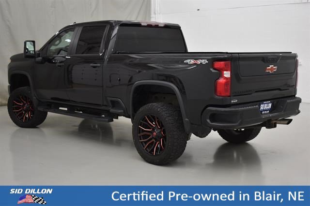 Used 2022 Mosaic Black Metallic Chevrolet Custom image 13