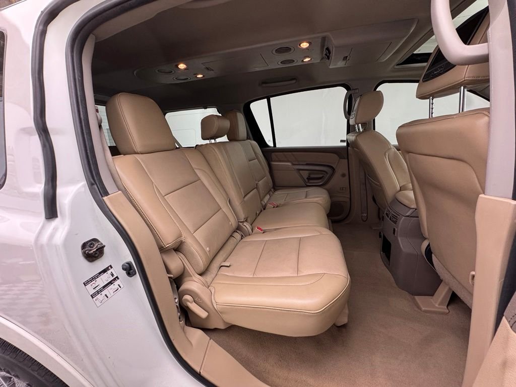 Used 2015 Pearl White Nissan Platinum image 12